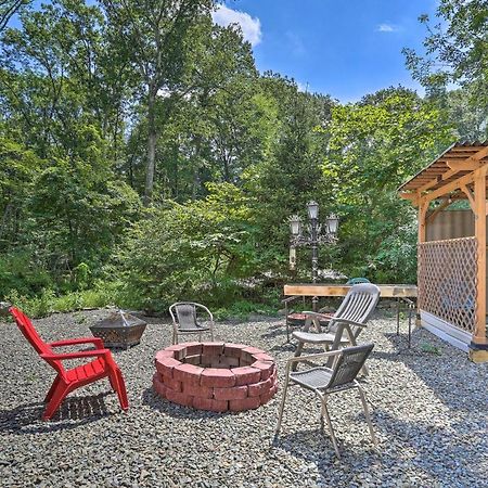 Henryville Home With Hot Tub About 5 Mi To Camelback! Екстериор снимка