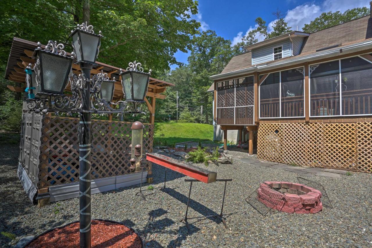Henryville Home With Hot Tub About 5 Mi To Camelback! Екстериор снимка