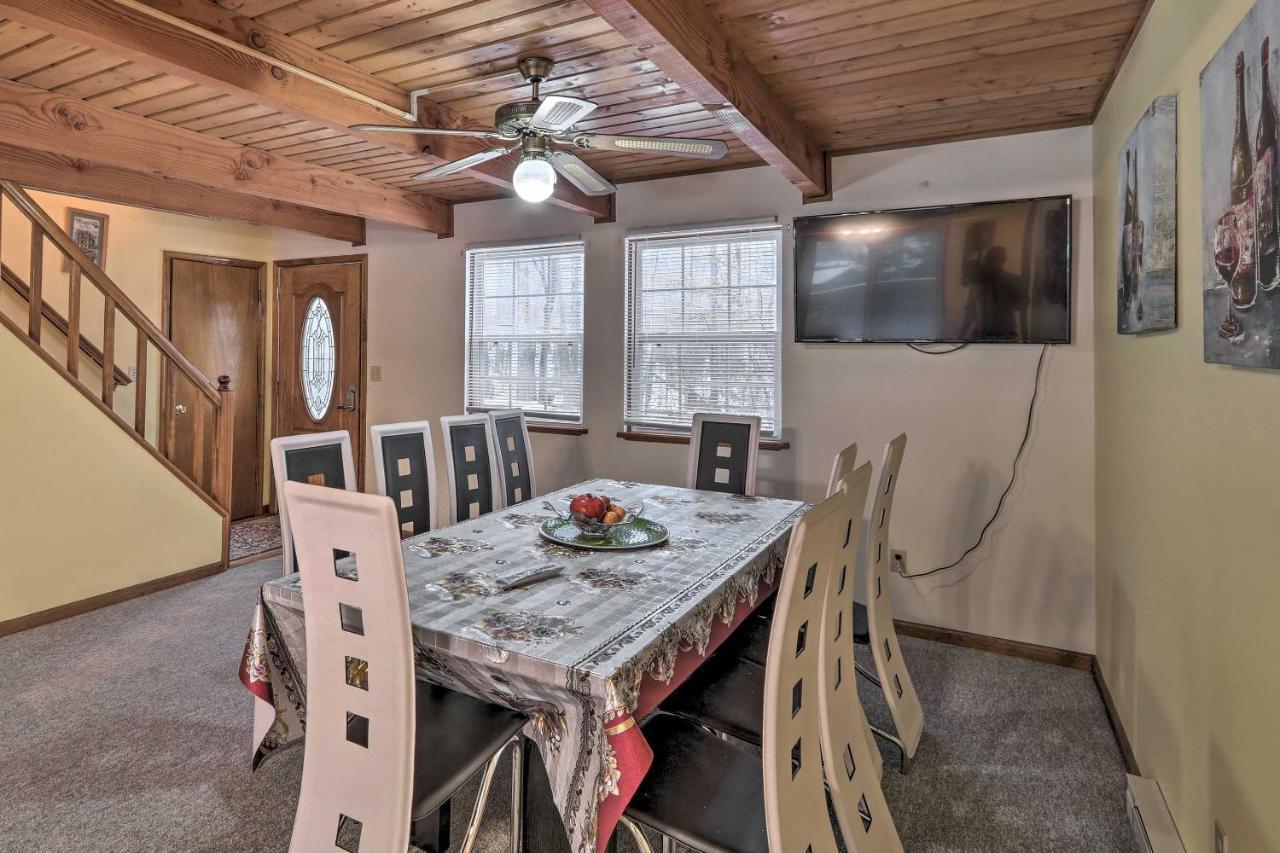 Henryville Home With Hot Tub About 5 Mi To Camelback! Екстериор снимка